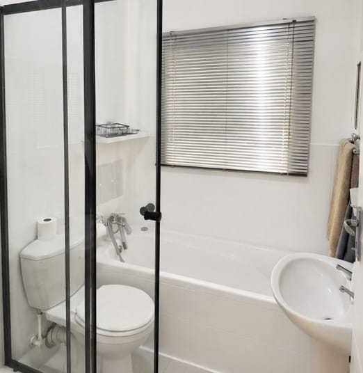 2 Bedroom Property for Sale in Langenhovenpark Free State